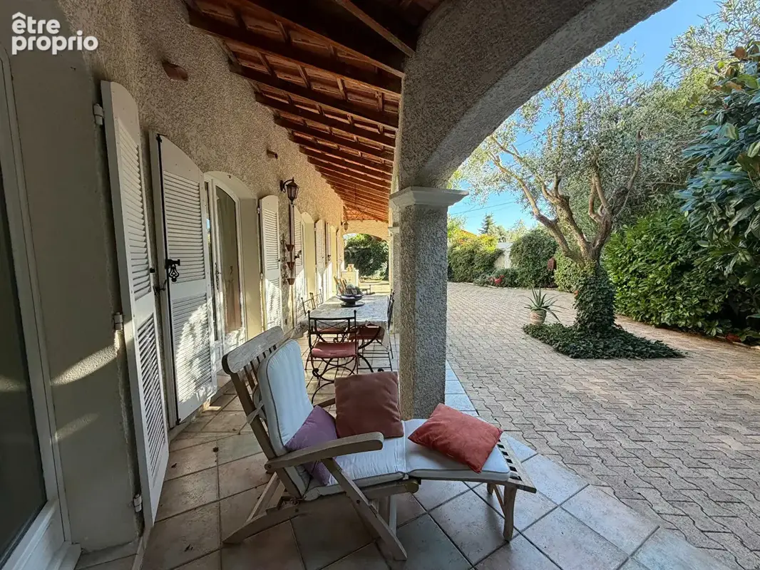 Istres villa d'architecte provencale de standing - photo 4