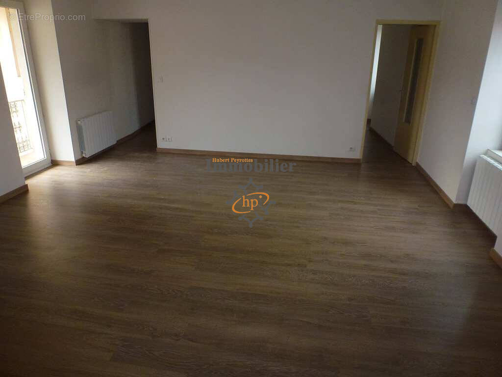Appartement à SAINT-AFFRIQUE