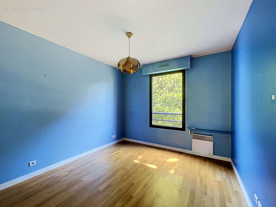 Appartement à CHATILLON