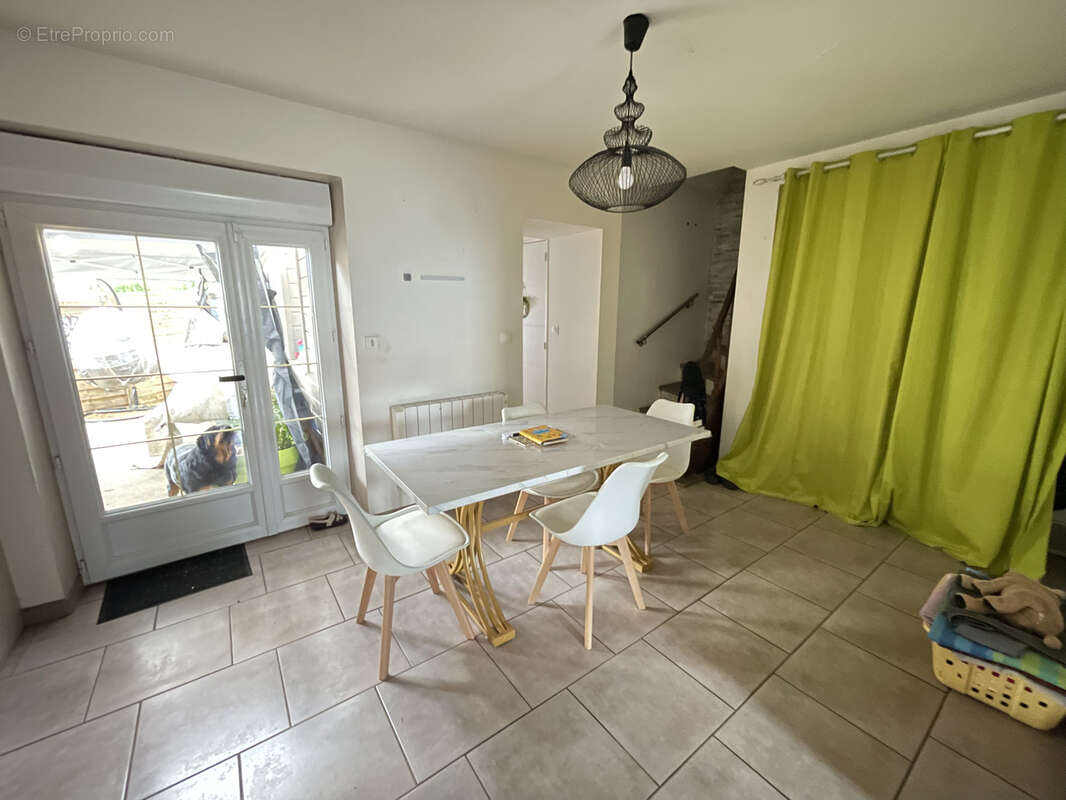 Maison à LA CORNUAILLE