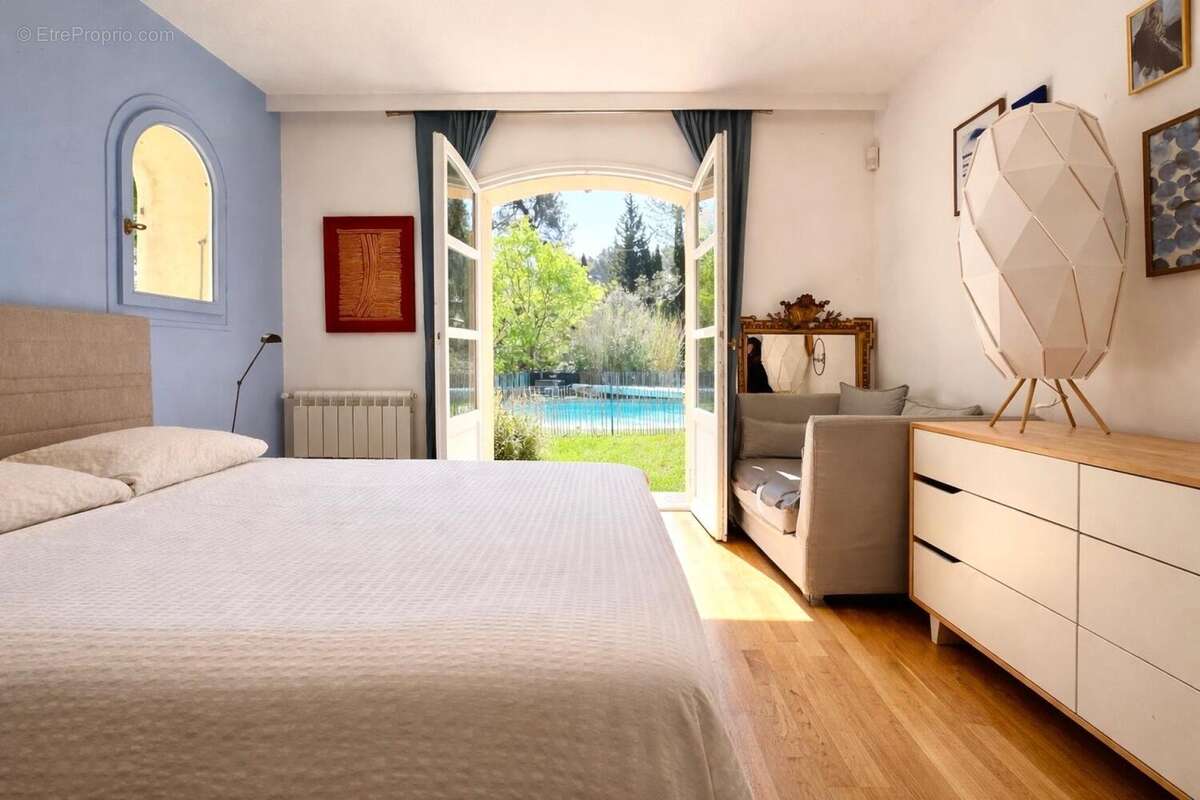 Photo 9 - Maison à CABRIES