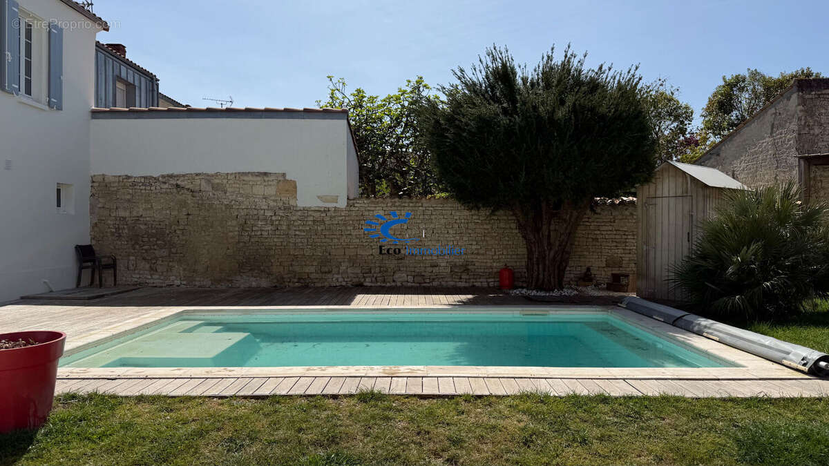 Maison à AIGREFEUILLE-D'AUNIS