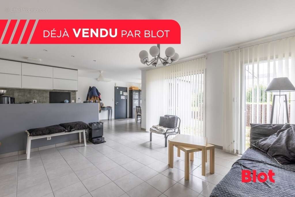 Maison à BAULON