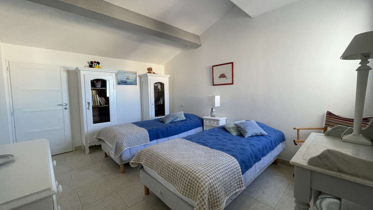 Maison à SAINT-CYPRIEN