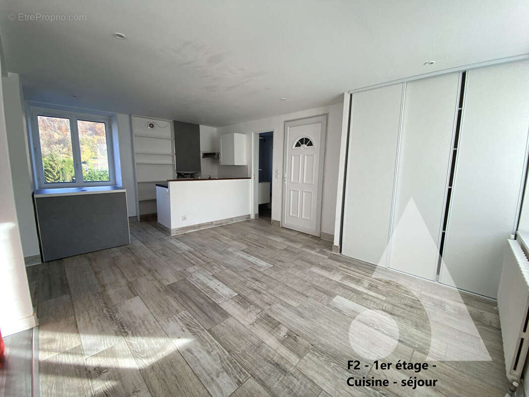 Appartement à CREPY-EN-VALOIS