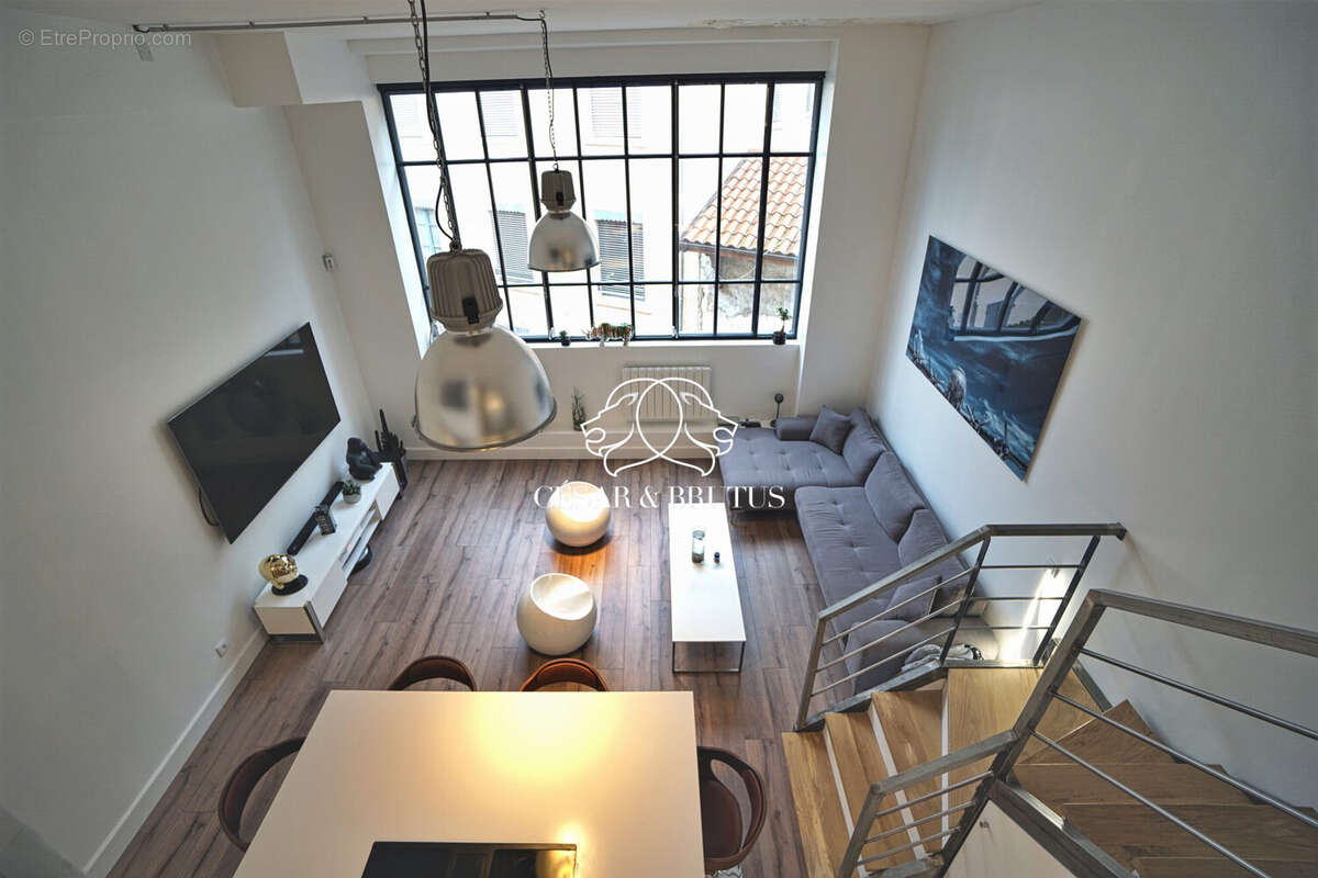 Vue plongeante - Appartement à LYON-4E
