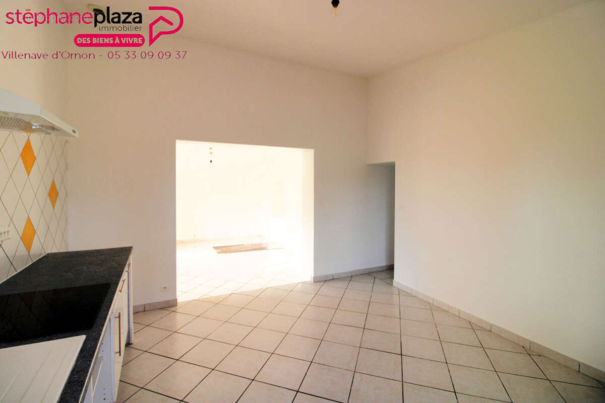 Maison à VILLENAVE-D&#039;ORNON