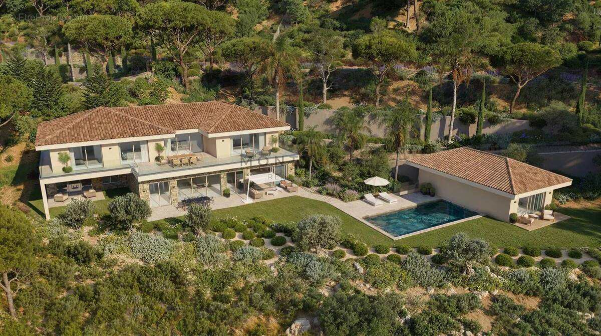 Maison à GRIMAUD