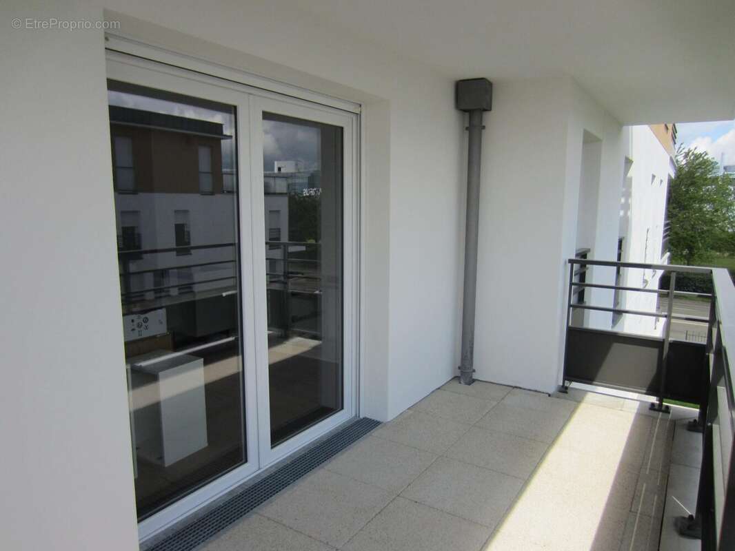 Appartement à ELANCOURT