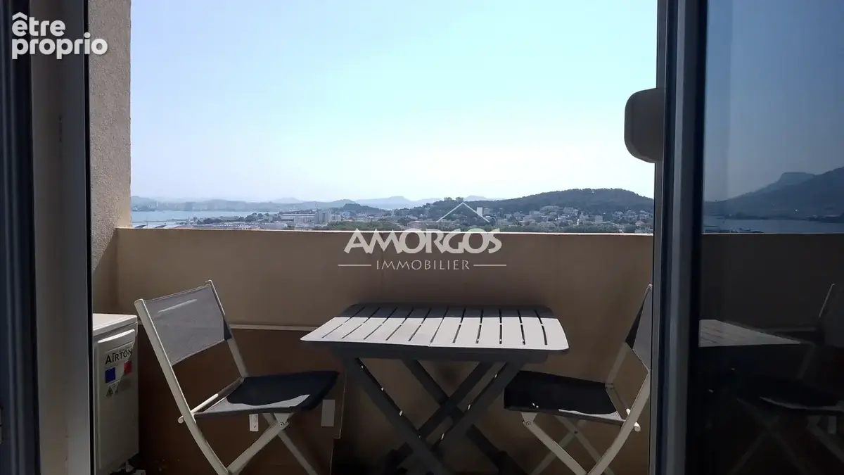 LA SEYNE SUR MER, T3 avec vue dégagée et balcon, cave - photo 5