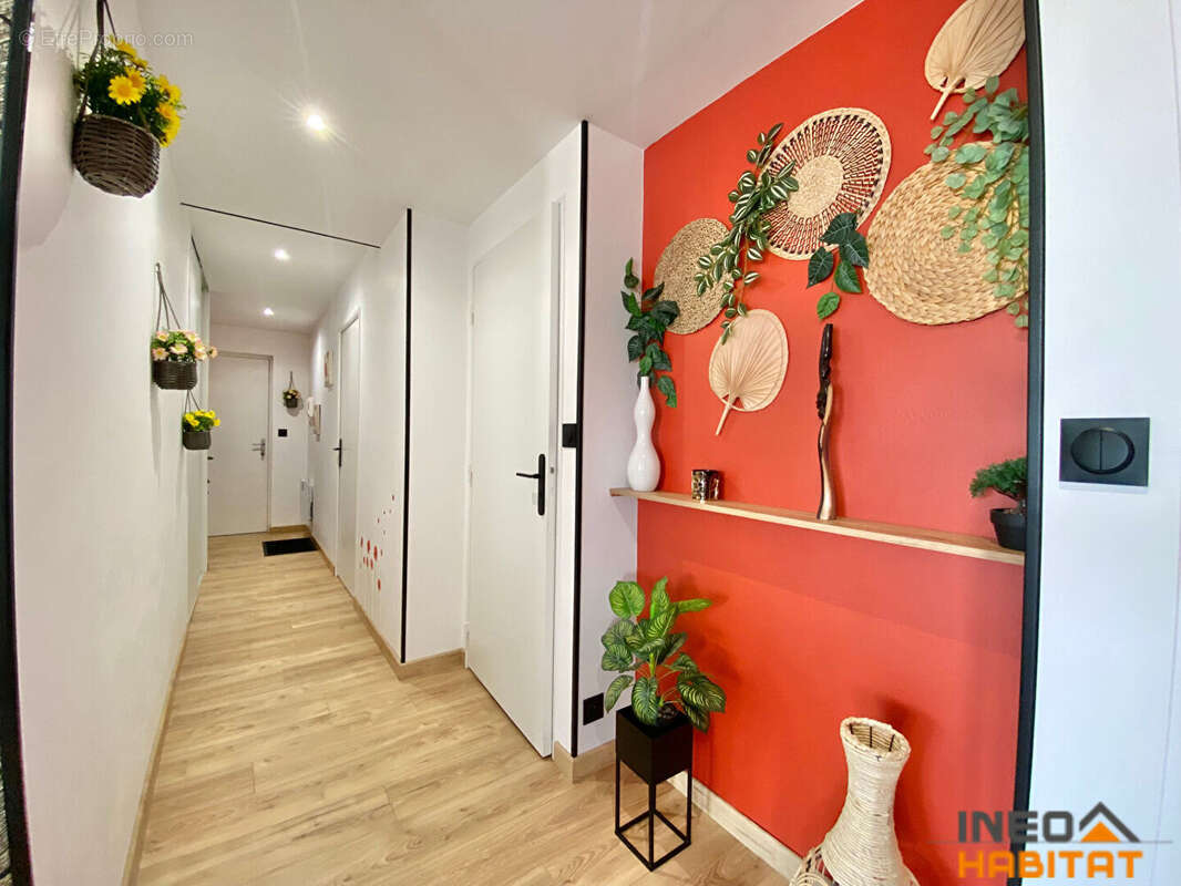 Appartement à BEDEE