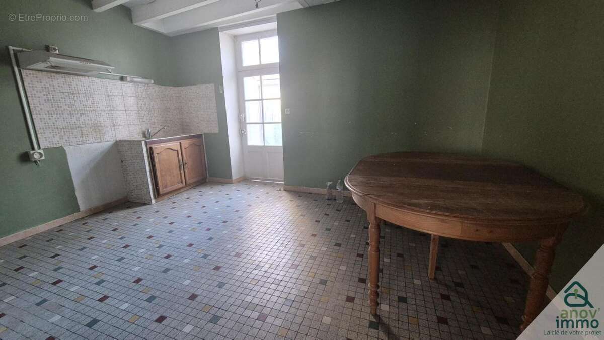 Maison à MOUTHIERS-SUR-BOEME