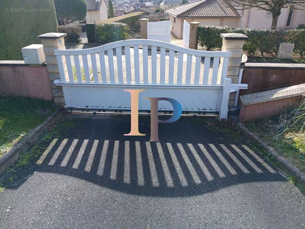 Maison à CHAUFFAILLES