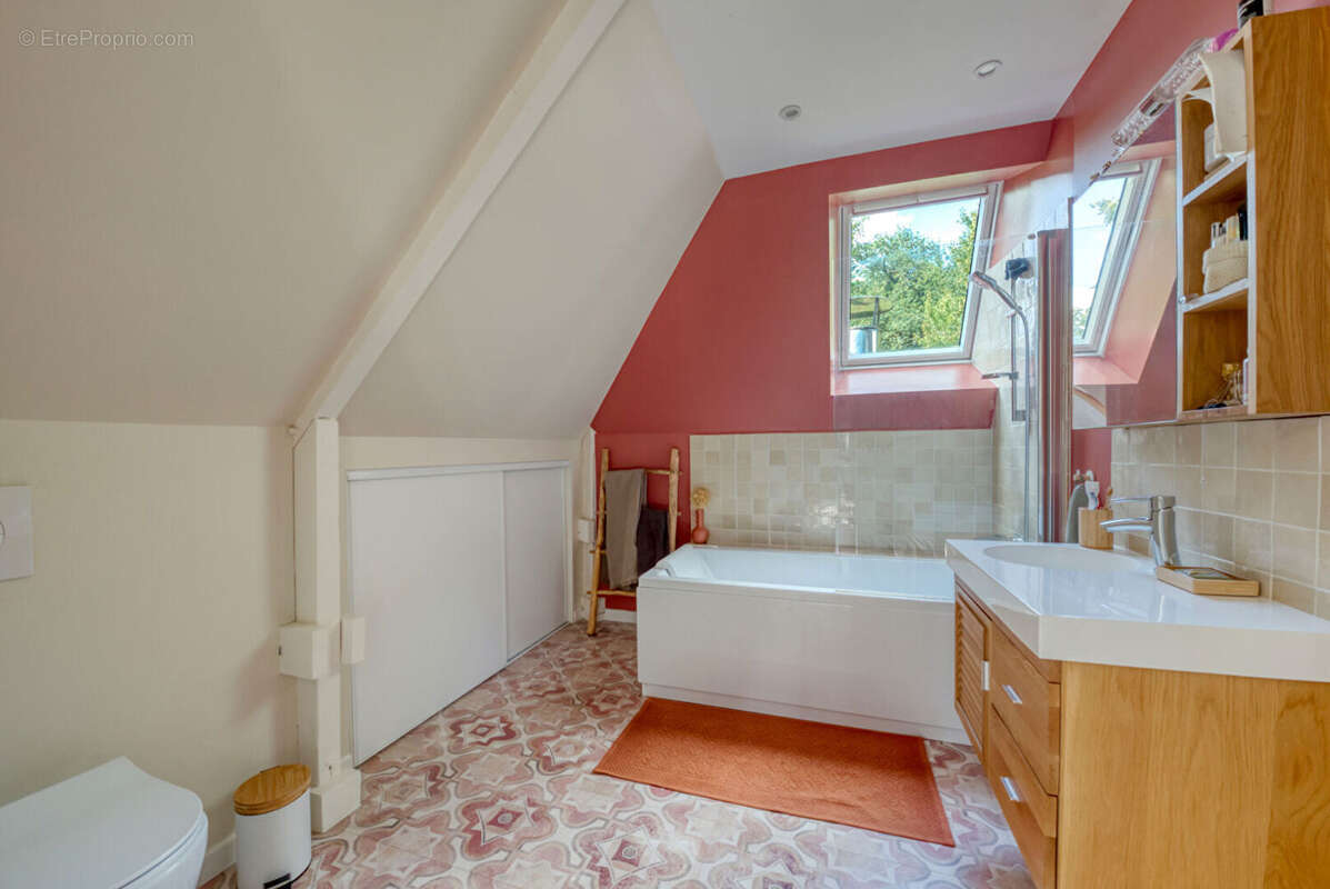 Maison à SAINT-SENOUX