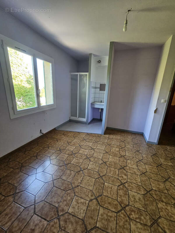 Maison à MILHAUD