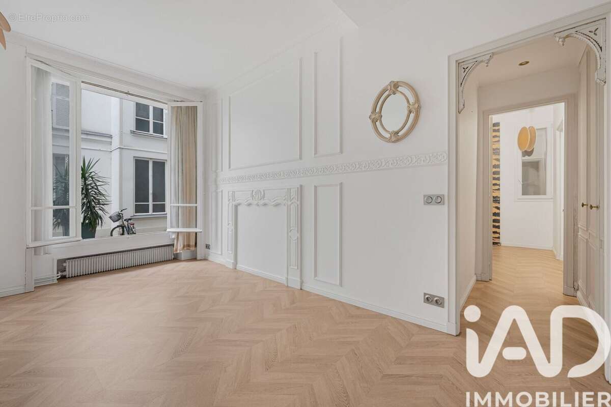 Photo 3 - Appartement à PARIS-7E