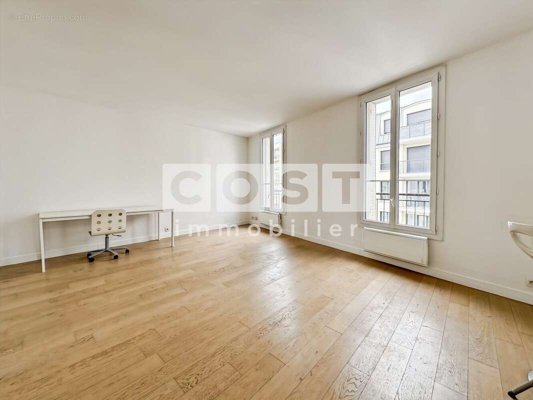 Appartement à ASNIERES-SUR-SEINE