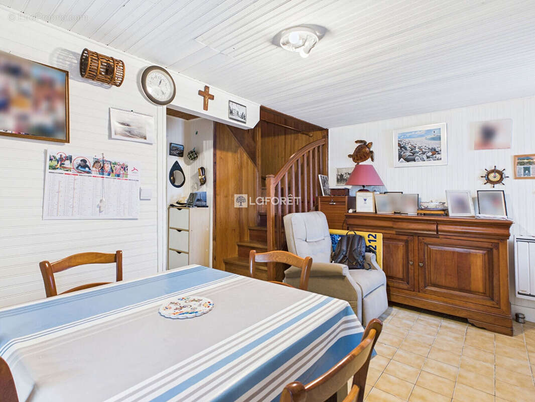 Maison à ILE-DE-SEIN