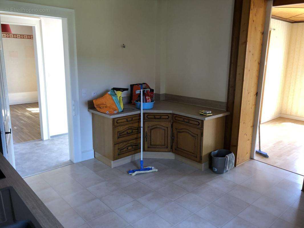 Appartement à SAINT-POINT-LAC