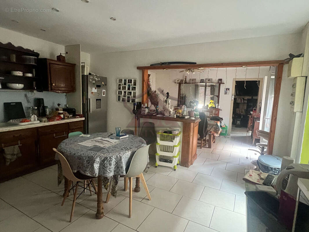 Maison à SAINT-JEAN-DE-VALERISCLE