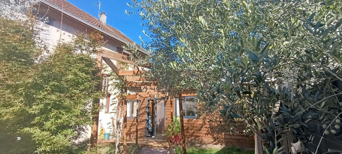 Maison à BONNEVILLE