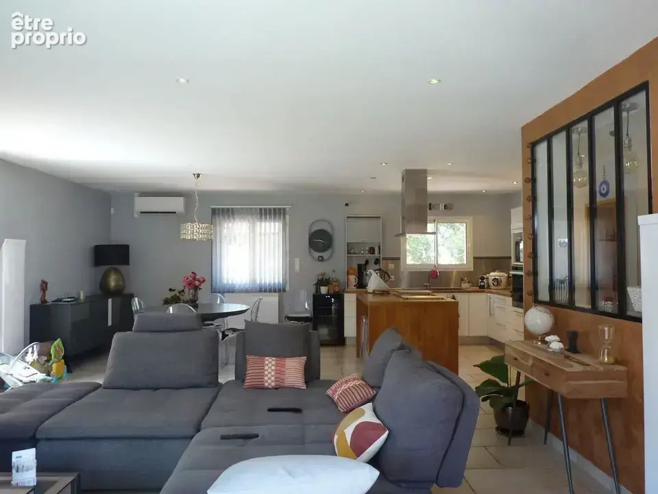 Maison 7 pièces 170 m² à vendre à Sainte-Tulle (04220) - photo 8