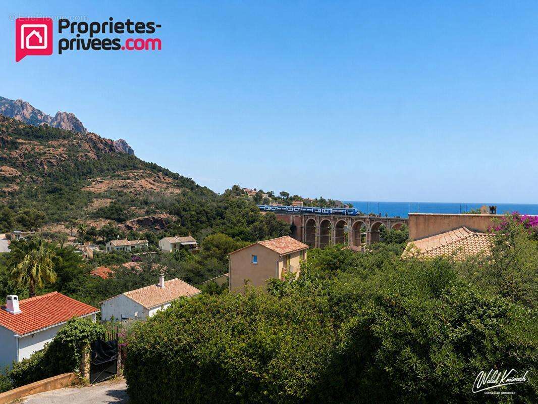 Maison à Anthéor avec vue mer, piscine et deux logements indépendants - photo 4