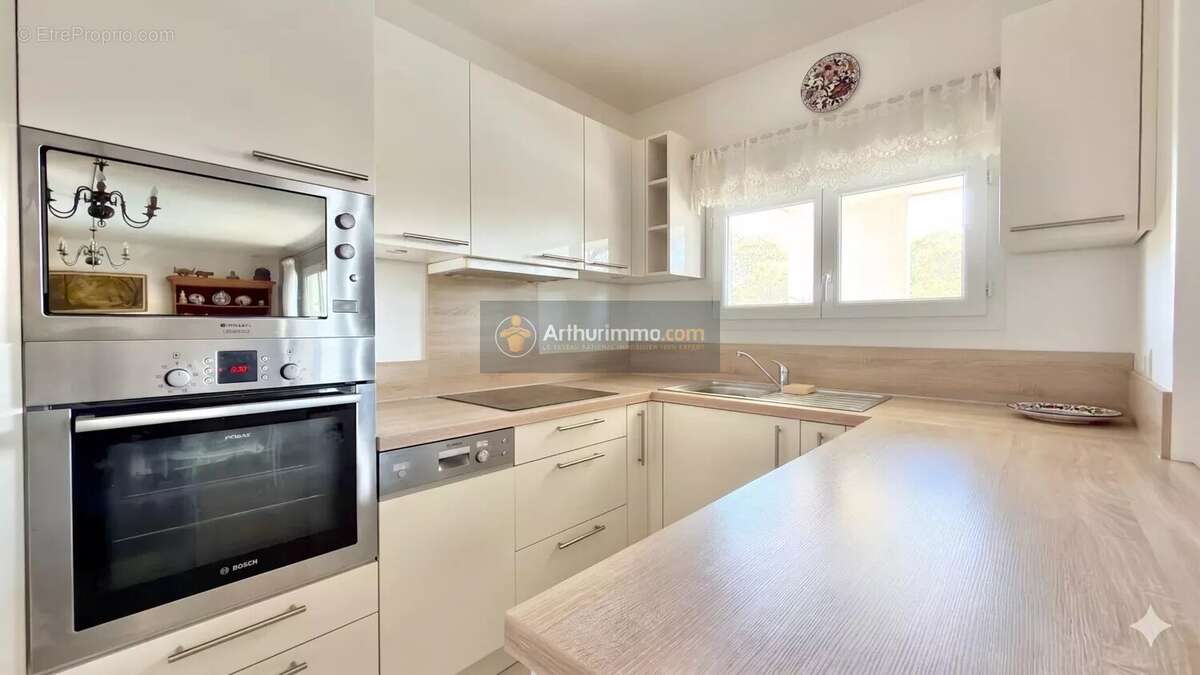 Appartement à SAINT-RAPHAEL