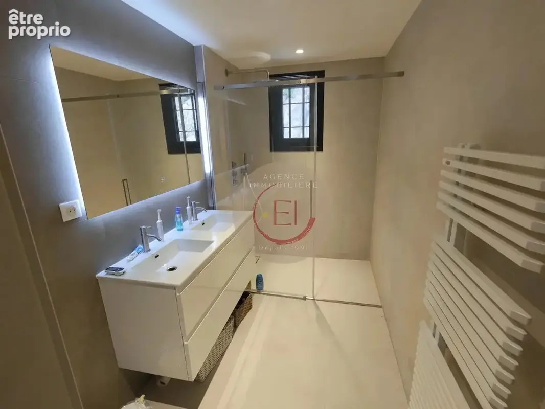 Superbe vue pour cette jolie villa renovee! - photo 37