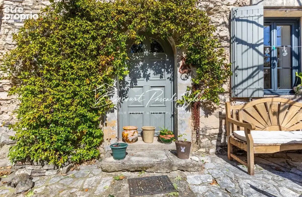 Velleron -ancienne bergerie de caractère - 208 m² -piscine - nouveau prix - photo 2
