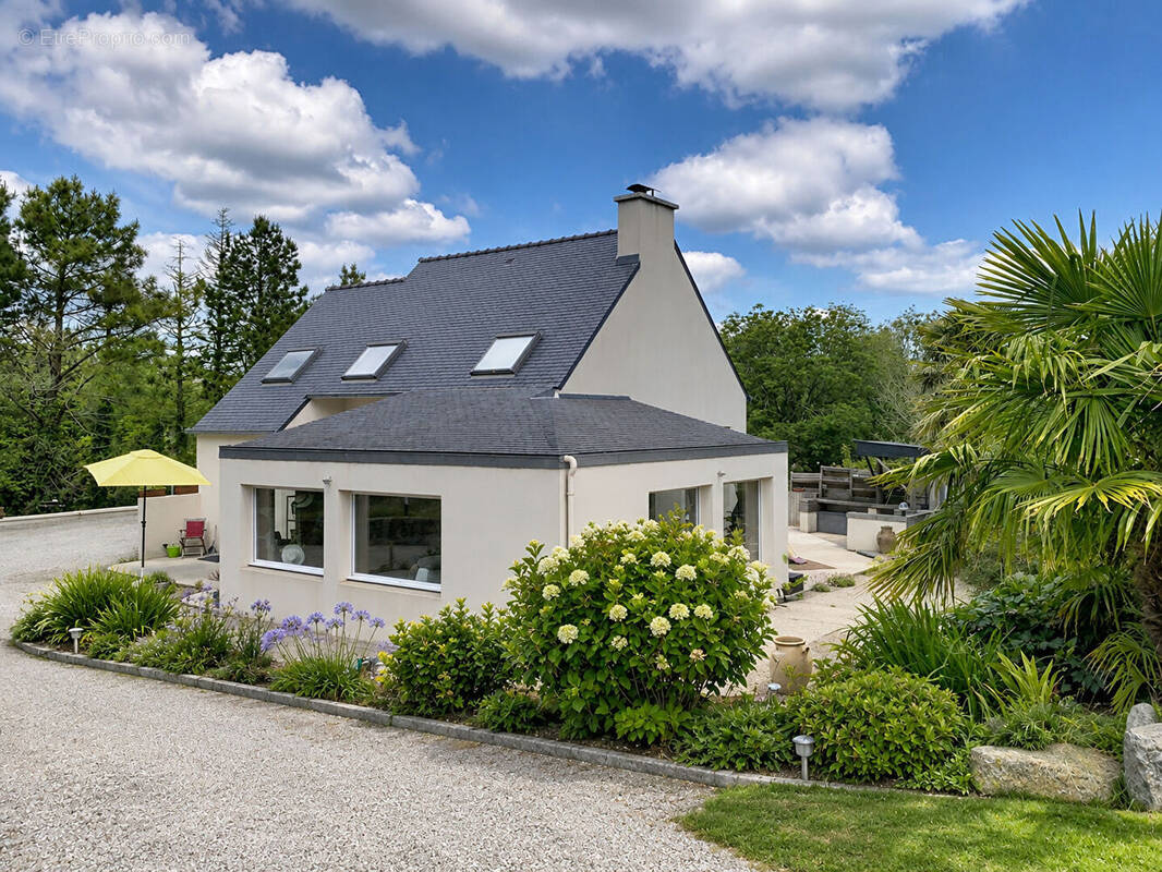 Maison à CAMARET-SUR-MER