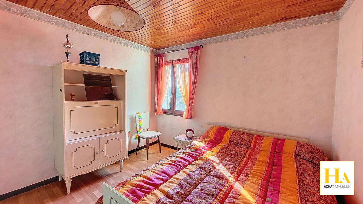 Maison à CHATEAUNEUF-SUR-ISERE