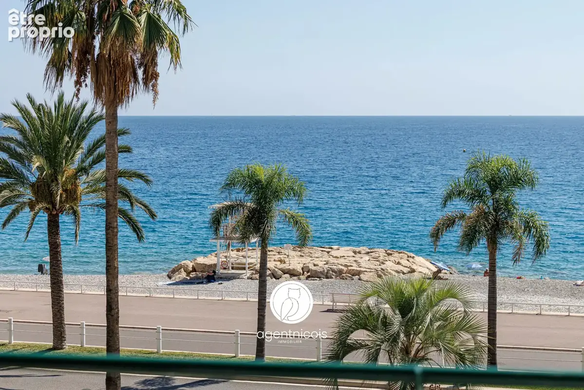 Nice // Promenade des Anglais : 3 pièces - Rénové - Vue Mer - Terrasse - Traversant - photo 32