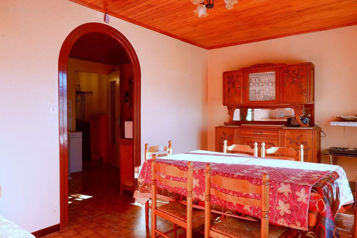 Maison à FAY-SUR-LIGNON