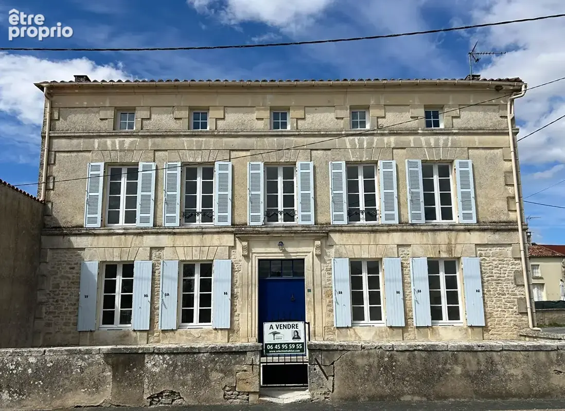 Maison à NERE