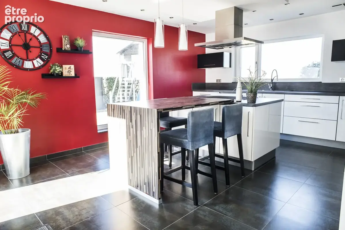 Maison contemporaine aux beaux volumes, prestations de qualité et vue dégagée sur les champs - photo 6