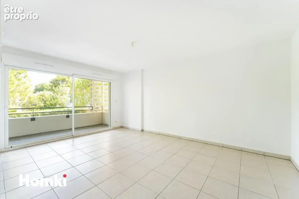 Appartement T2 de 46 m2 avec box - photo 2