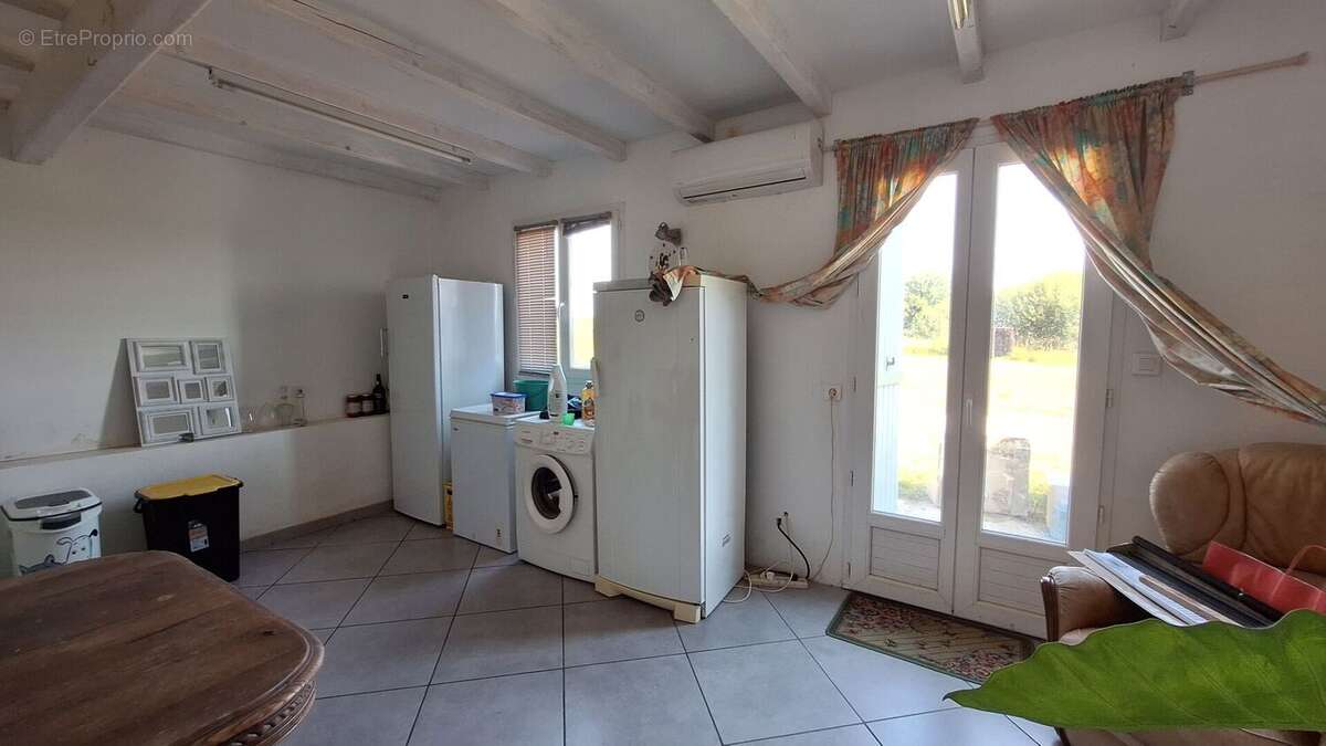 utility room/ bouanderie 2