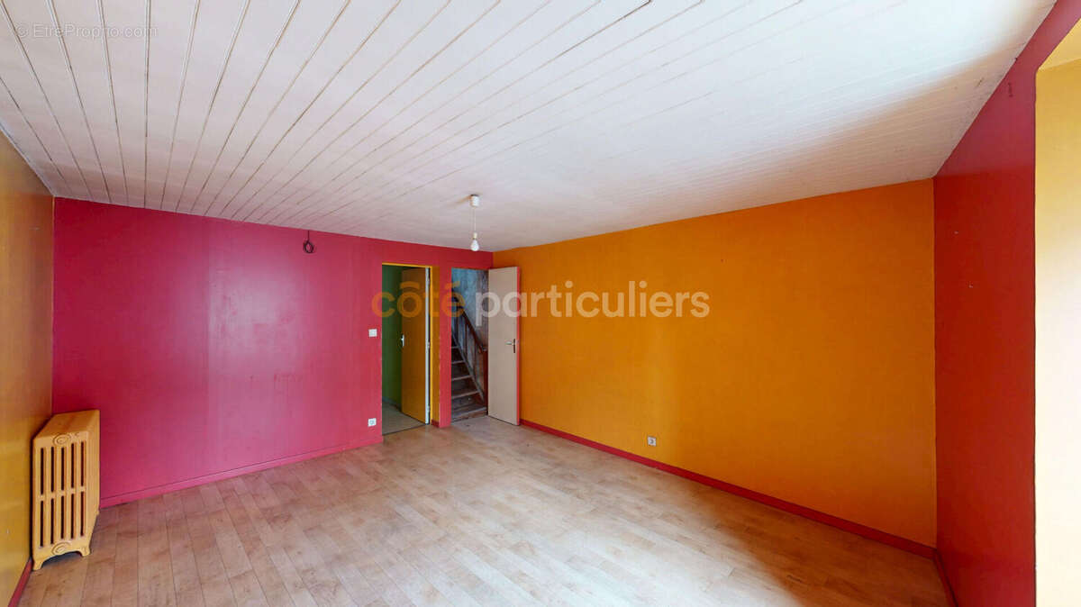 Appartement à MORTAGNE-SUR-SEVRE