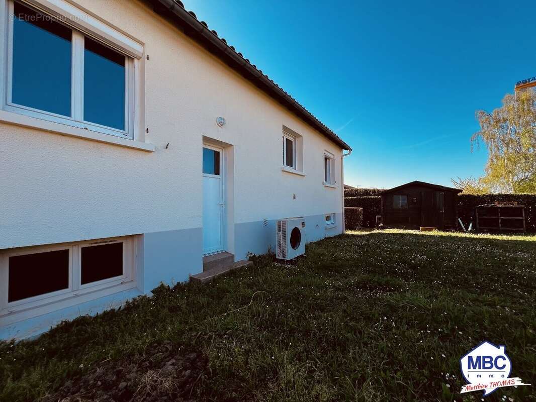Maison à LE FUILET