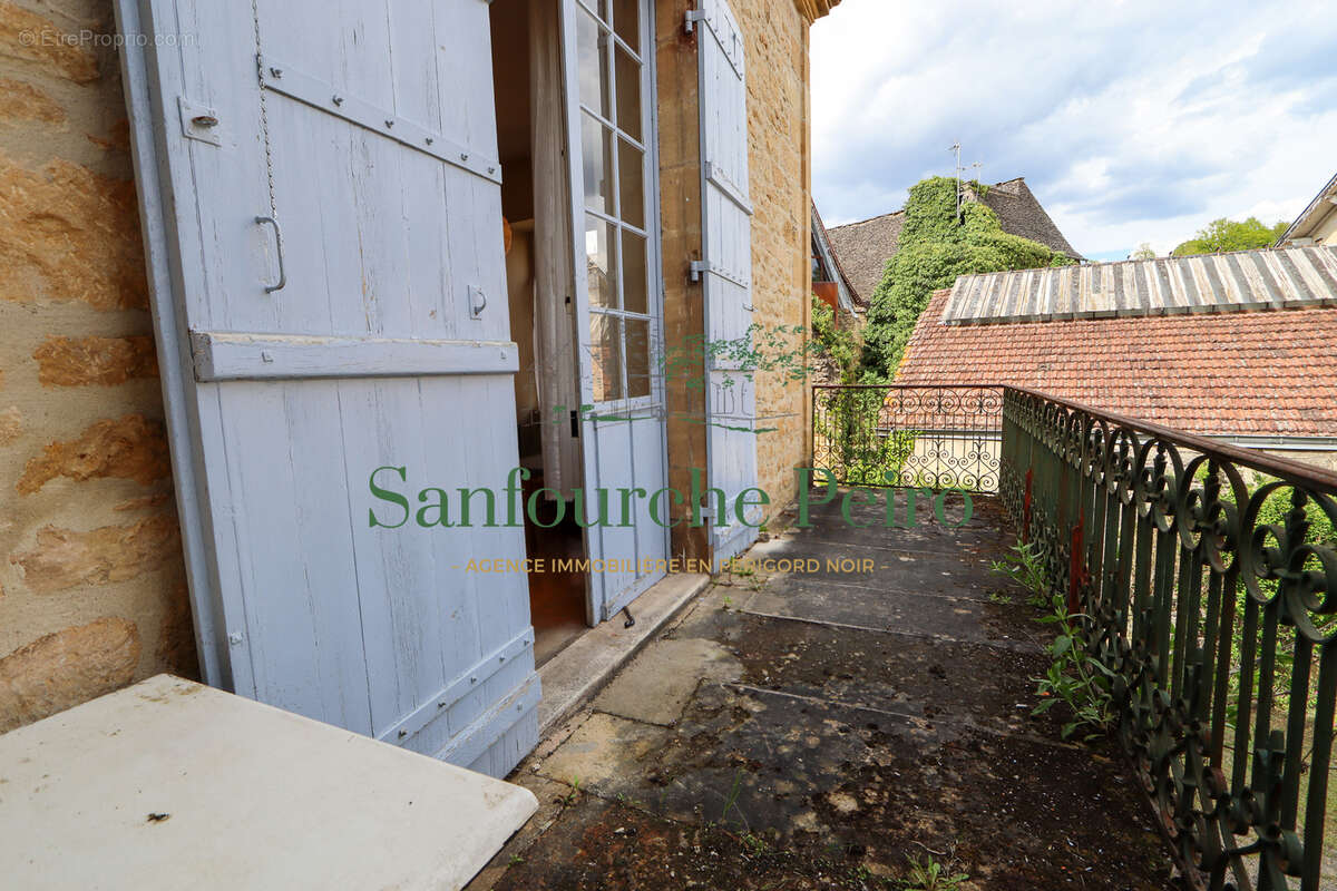 Appartement à SARLAT-LA-CANEDA