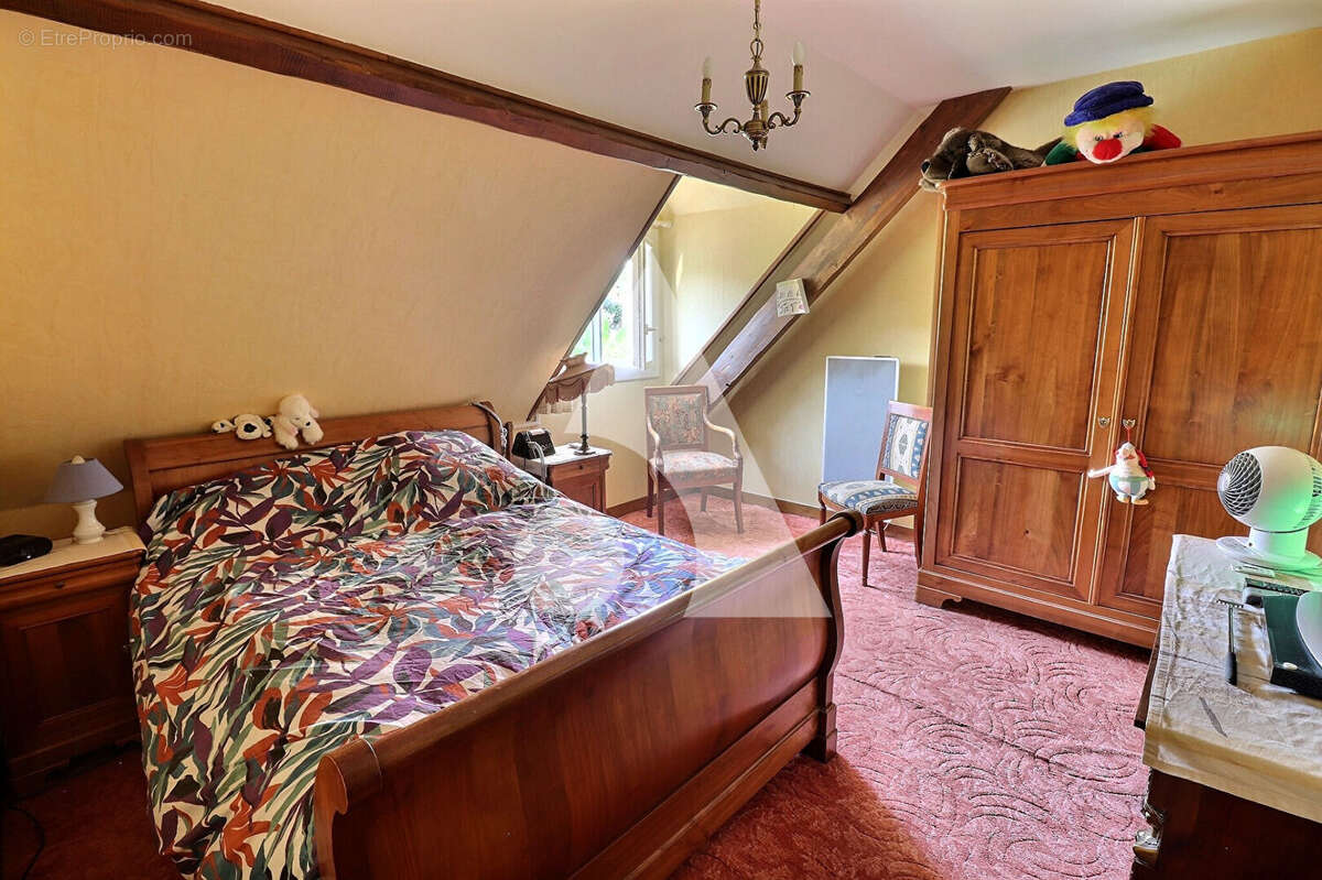 Maison familiale de 140 m² avec sous-sol total-Environnement calme et privilégié - photo 5
