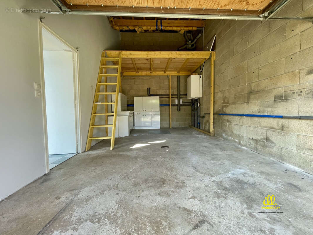 Maison à CHARLEVILLE-MEZIERES