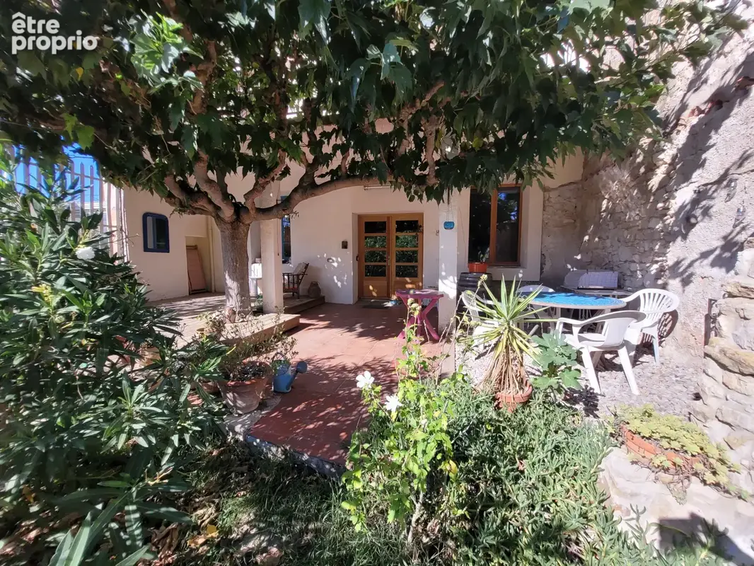 FLEURY D'AUDE Belle Vigneronne sh 200 m2 avec jardin et garage, idéalement située dans un quartier calme. - photo 3