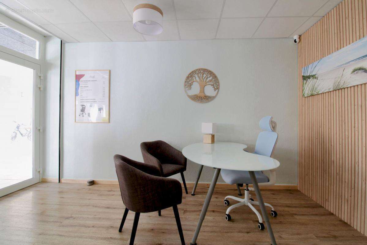 Commerce à BALARUC-LES-BAINS