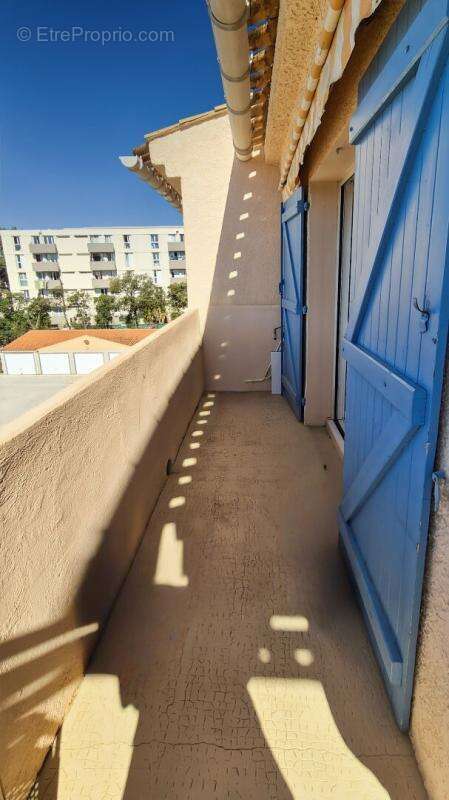 Appartement à LA LONDE-LES-MAURES