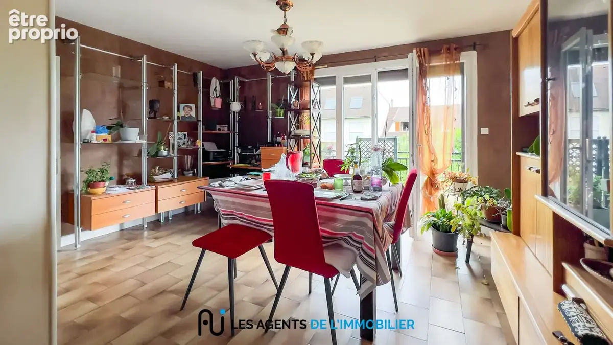 Maison à fort potentiel Nanterre 5 pièces 115 m² - photo 1