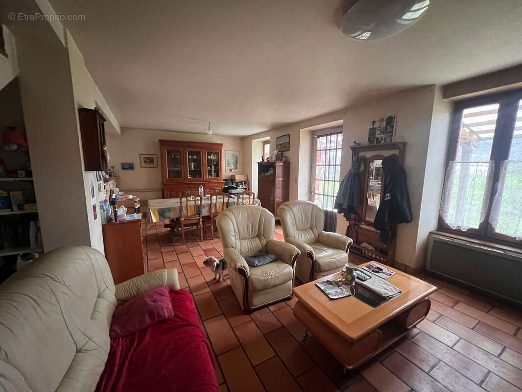 Maison à SAINT-CYPRIEN