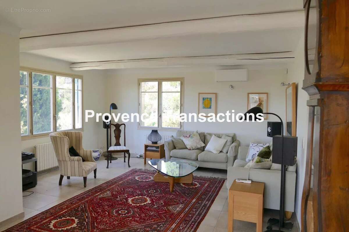 Maison à BEAUMES-DE-VENISE