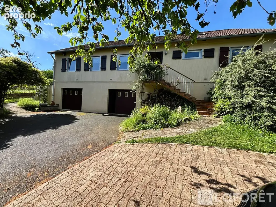 Maison 7 pièces 199 m² à vendre à Brioude (43100) - photo 2